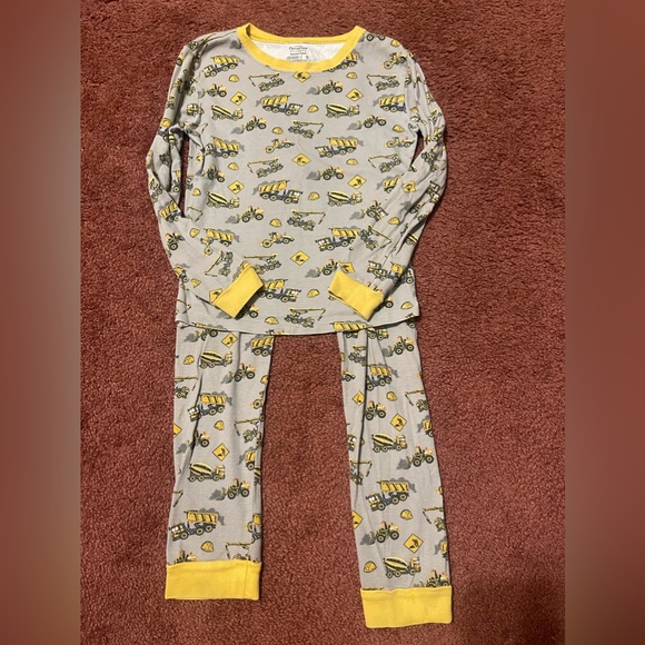 Bundle of 5 Pajama Sets size 8 - Picture 5 of 7